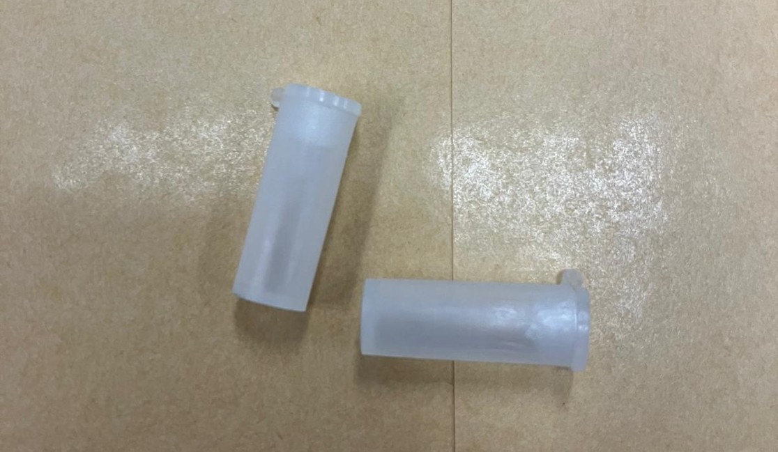 bessenbladwesp dopjes