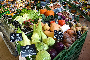 Lokale biowinkel in Frick, Zwitserland. Foto: Thomas Alföldi, FiBL.